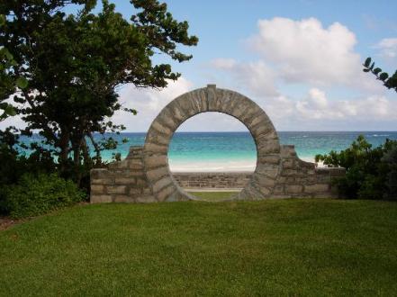 Bermuda Moon Gate